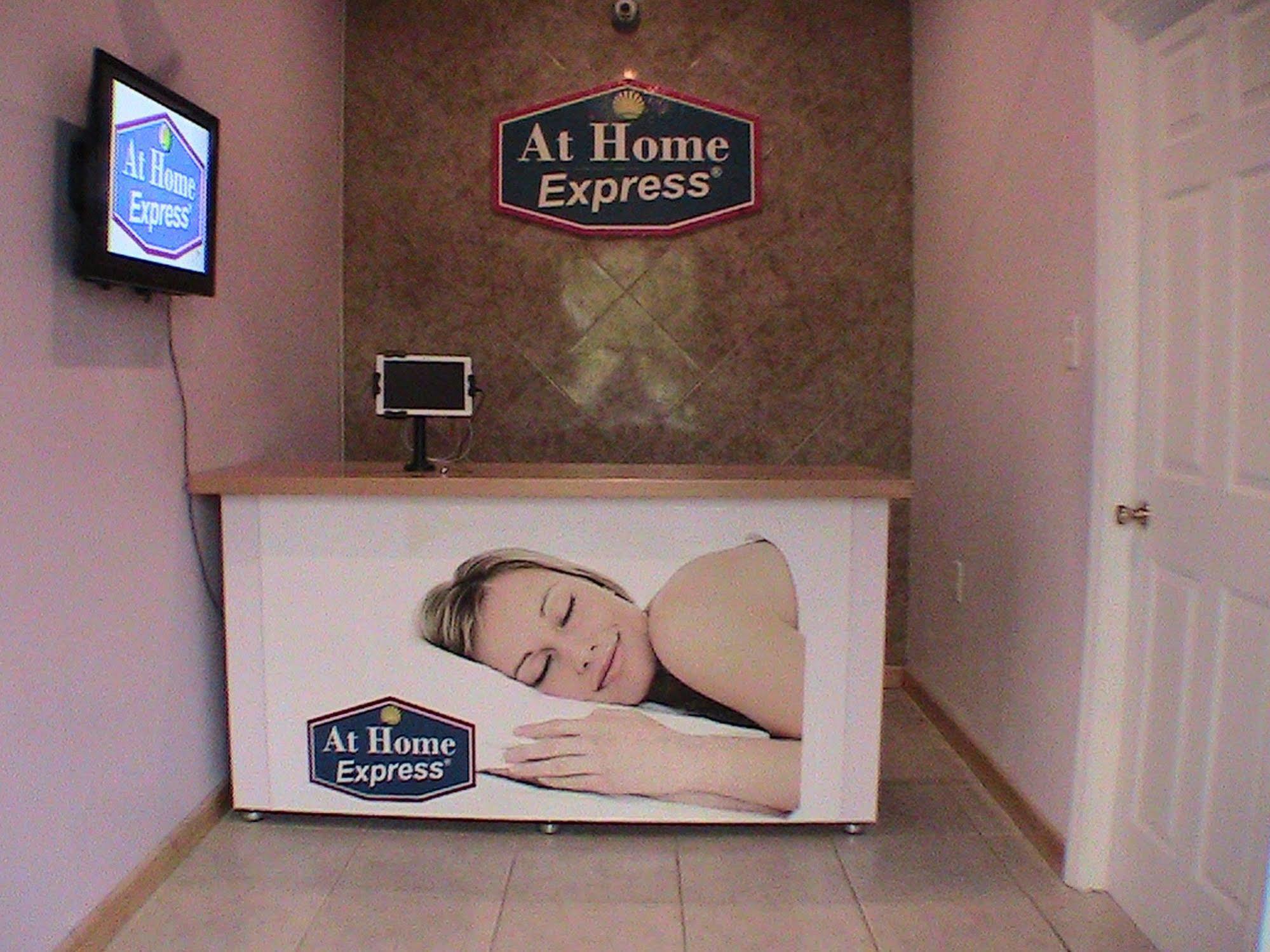 At Home Express Tangerine Inn De Land Buitenkant foto